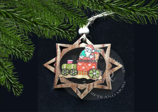 Wooden Christmas Baubles - Image 5